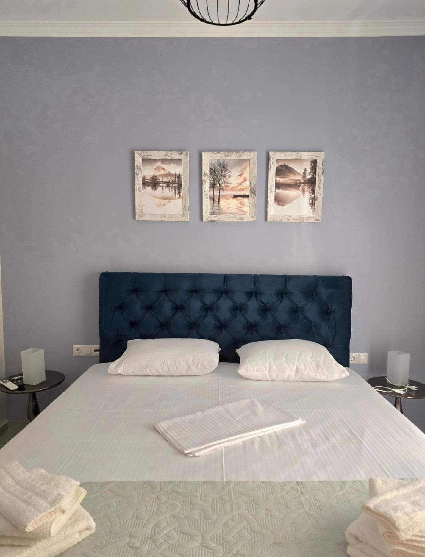 Maggie'S Blissful Escape Apartment Loutraki  Bagian luar foto