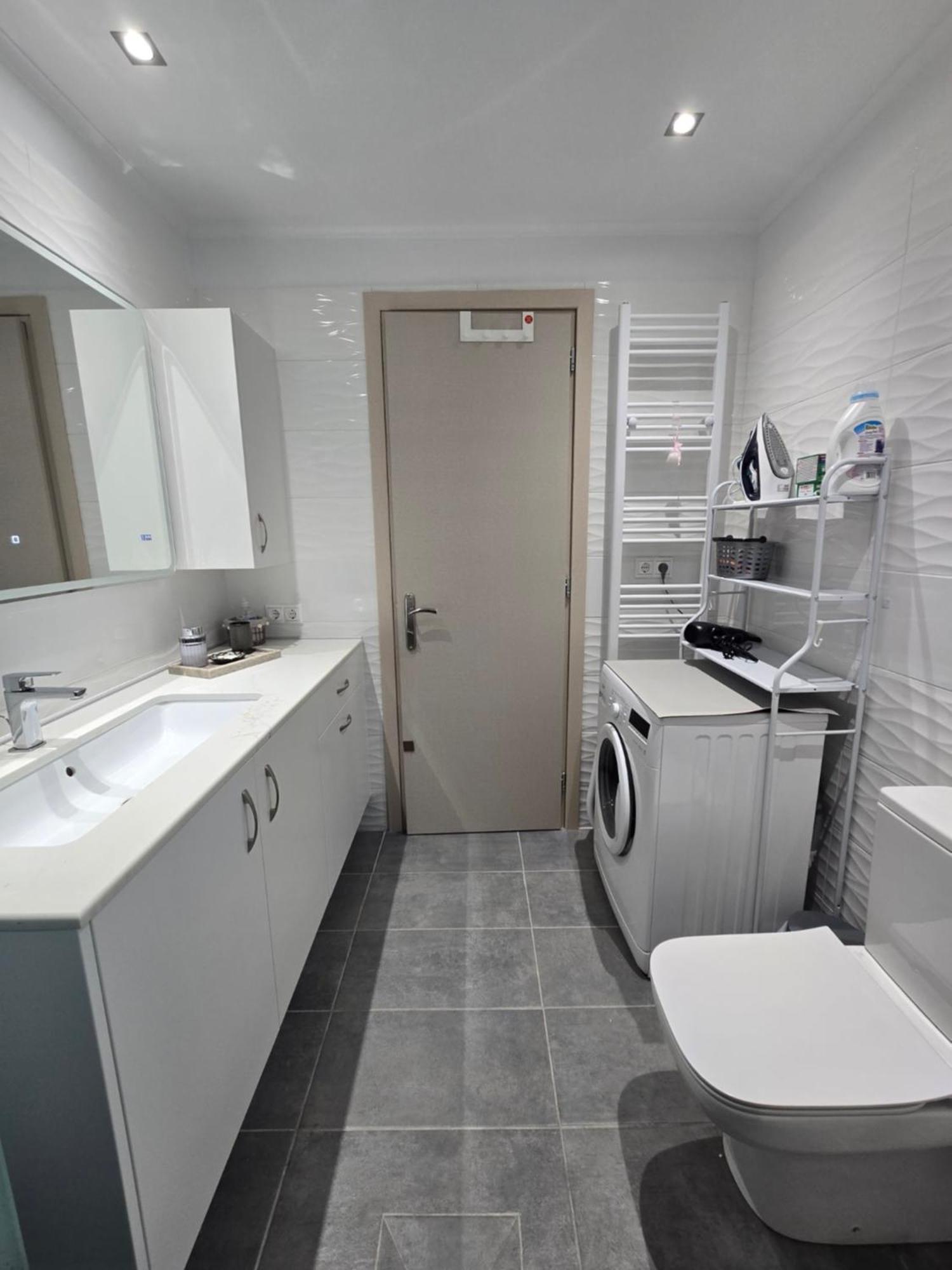 Maggie'S Blissful Escape Apartment Loutraki  Bagian luar foto