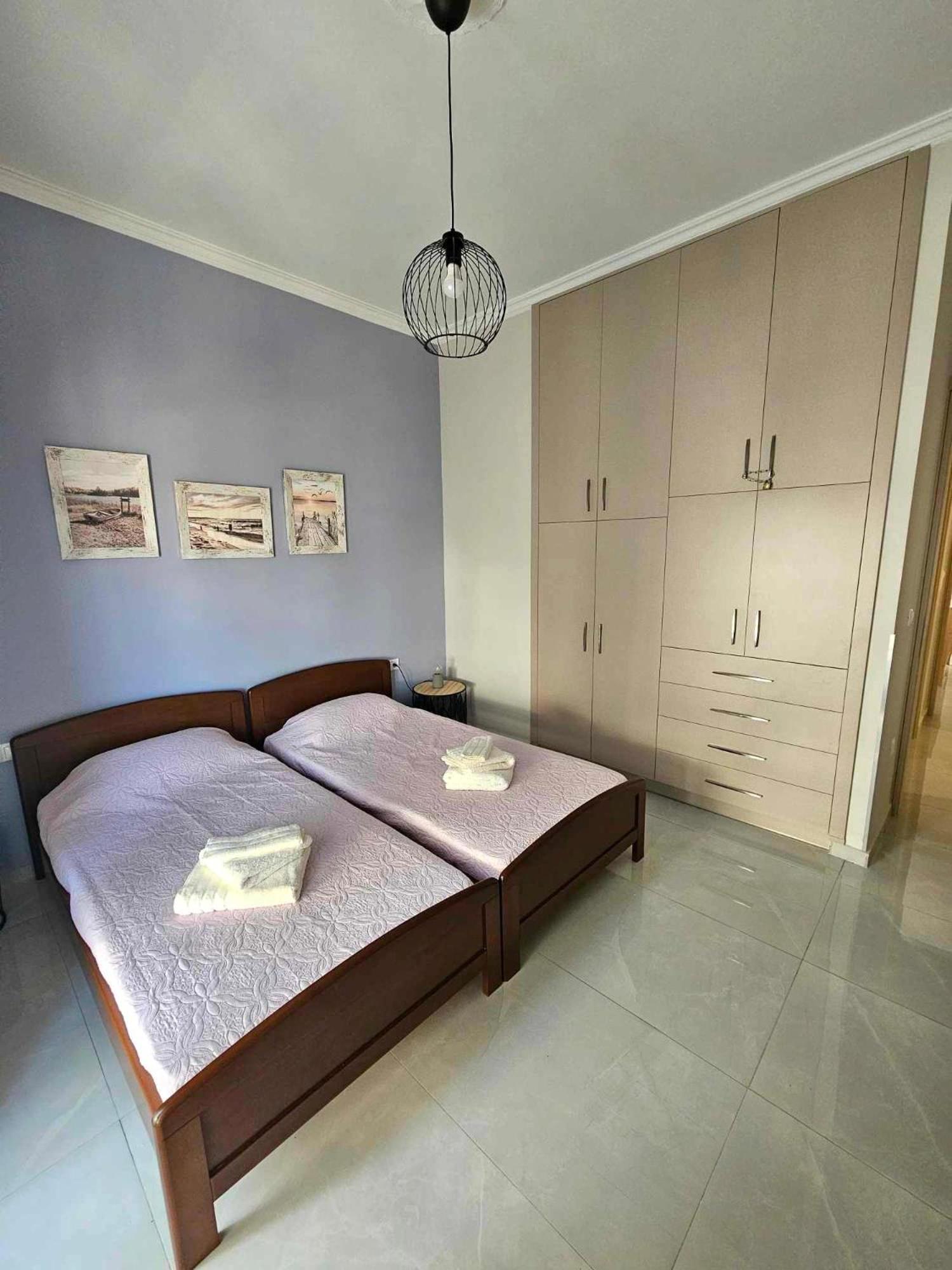 Maggie'S Blissful Escape Apartment Loutraki  Bagian luar foto