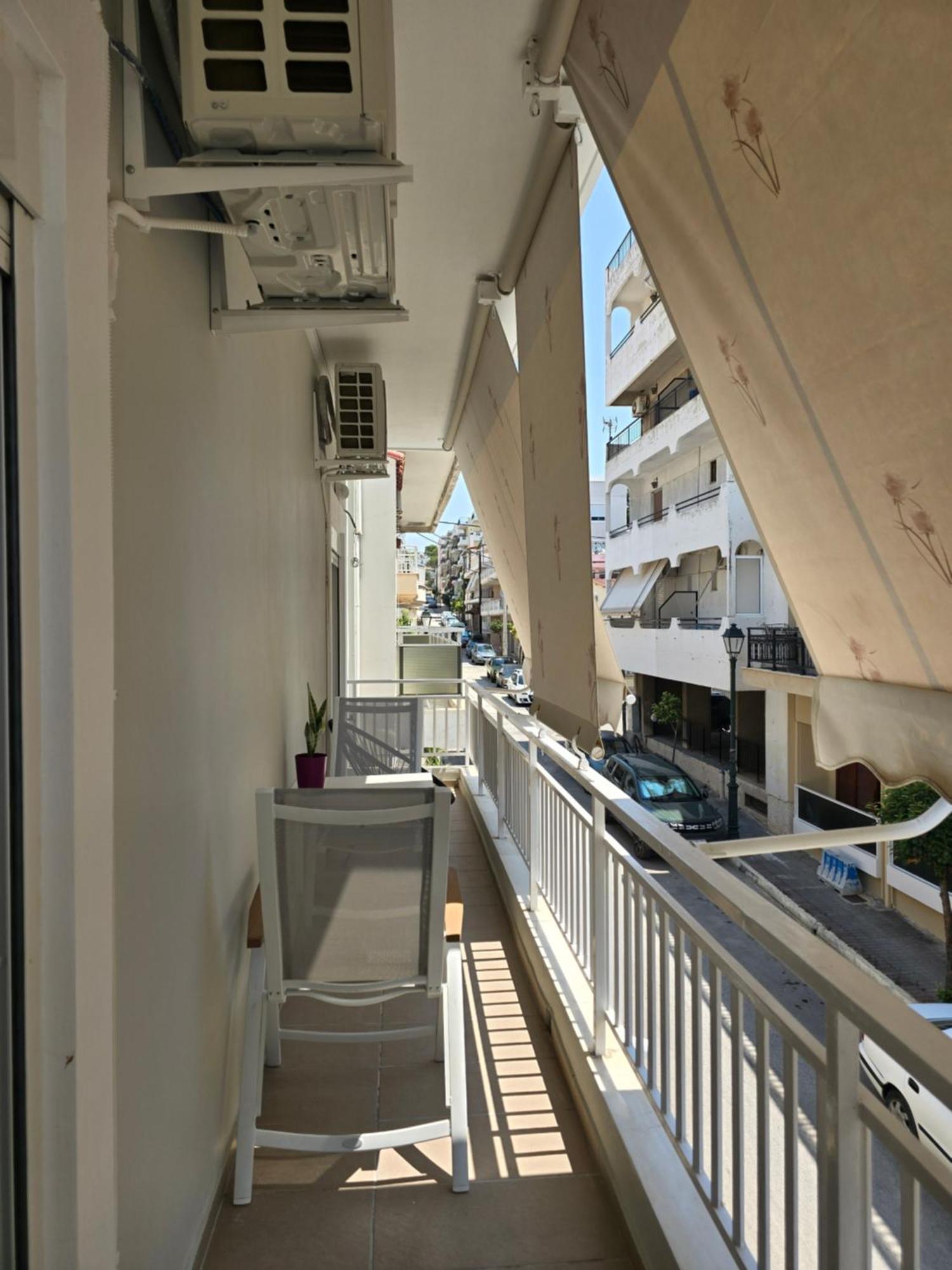 Maggie'S Blissful Escape Apartment Loutraki  Bagian luar foto